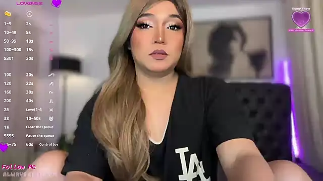 Sensual Ekang online show from 06/28/26, 03:18