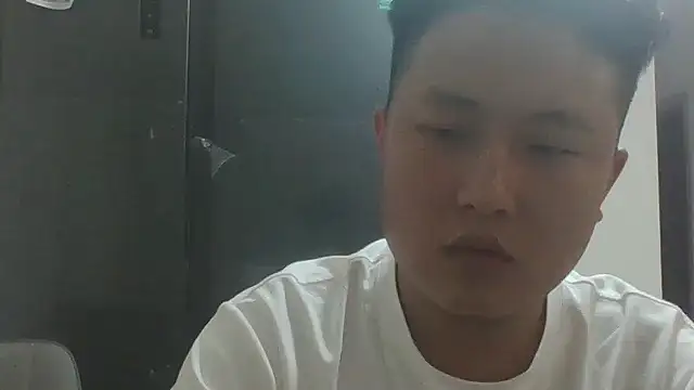 Snapshot of yingtao-888 chatting on 06/19/26, 12:00 yingtao-888 online show from 06/19/26, 12:00