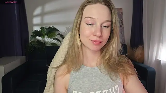 Snapshot of Eve_Sin chatting on 07/11/26, 03:18 Eve Sin online show from 07/11/26, 03:18