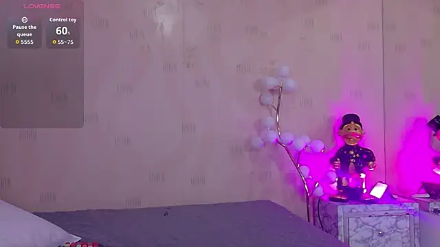 NaughtyyMommyyy online show from 07/21/26, 07:15