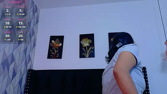 NaughtyyMommyyy online show from 05/23/26, 12:59
