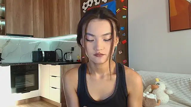 Snapshot of seddielin chatting on 06/26/26, 01:33 seddielin online show from 06/26/26, 01:33
