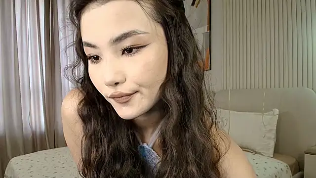 Snapshot of seddielin chatting on 07/17/26, 03:37 seddielin online show from 07/17/26, 03:37