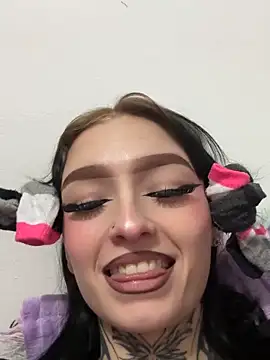she-dulce online show from 05/29/26, 04:51