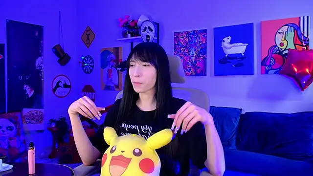 SeraphineSparda online show from 06/03/26, 11:33
