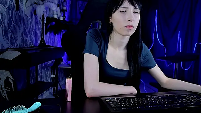 SeraphineSparda online show from 07/06/26, 03:03