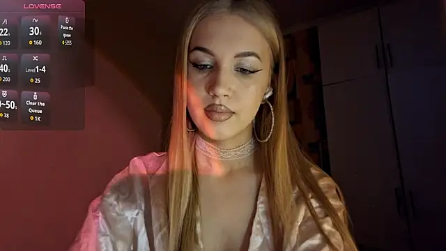 Katrinethequeen online show from 06/18/26, 04:56