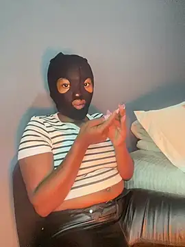 sinfullysex02 online show from 05/15/26, 05:22