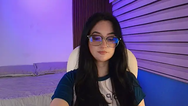 AnnyBonne9 online show from 05/12/26, 11:49