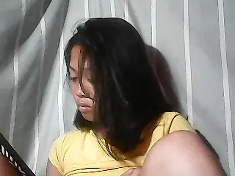 Yours AsianPinayGirl18 online show from 06/11/26, 09:34