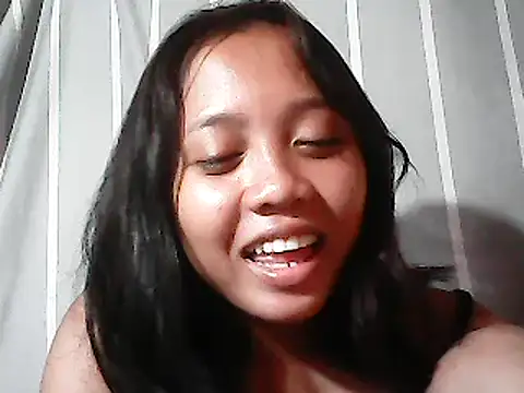 Yours AsianPinayGirl18 online show from 06/11/26, 12:43