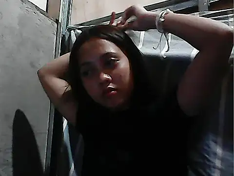 Yours AsianPinayGirl18 online show from 07/01/26, 11:10