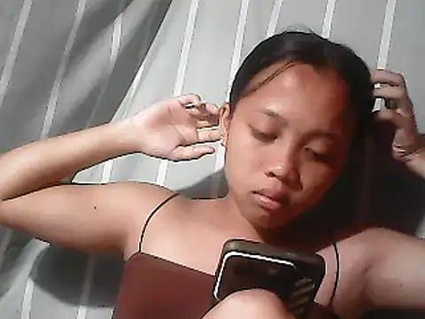 Yours AsianPinayGirl18 online show from 06/08/26, 09:26