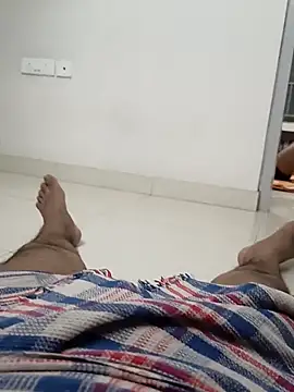 Rohit657600 online show from 06/07/26, 06:57