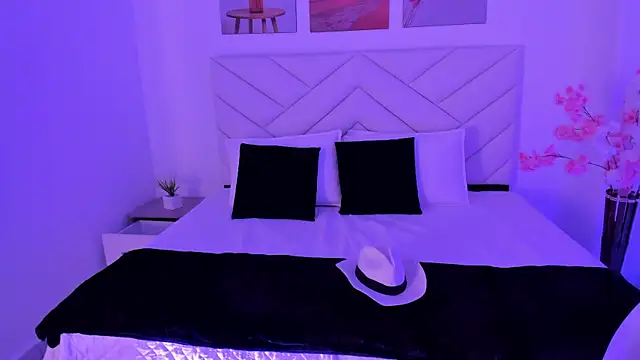 trixxie 18 online show from 05/05/26, 12:24