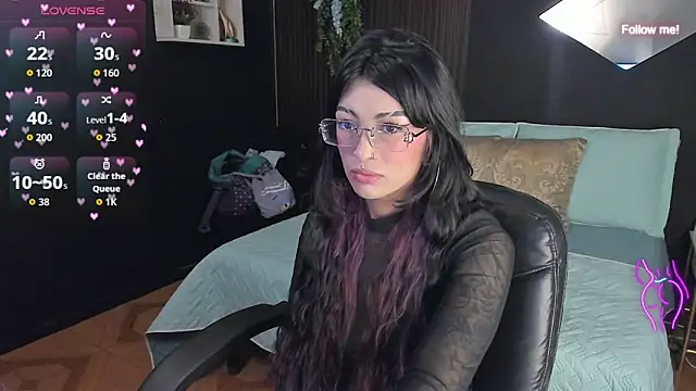Snapshot of mia_smoke_ chatting on 05/31/26, 06:19 mia smoke online show from 05/31/26, 06:19