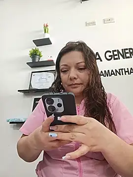Snapshot of SAMANTHA--02 chatting on 07/06/26, 01:40 SAMANTHA--02 online show from 07/06/26, 01:40