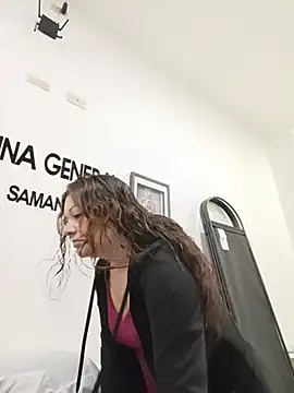 Snapshot of SAMANTHA--02 chatting on 08/07/26, 12:00 SAMANTHA--02 online show from 08/07/26, 12:00