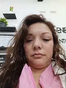 Snapshot of SAMANTHA--02 chatting on 07/18/26, 01:41 SAMANTHA--02 online show from 07/18/26, 01:41
