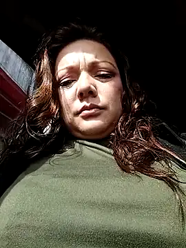 Snapshot of SAMANTHA--02 chatting on 07/25/26, 01:50 SAMANTHA--02 online show from 07/25/26, 01:50