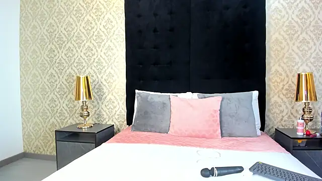 emilly sweett online show from 05/28/26, 08:15