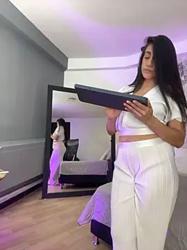 Snapshot of Laurent_Milf chatting on 05/25/26, 05:55 Laurent Milf online show from 05/25/26, 05:55