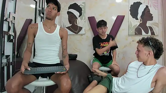 RED BOYS XXX online show from 05/20/26, 01:30