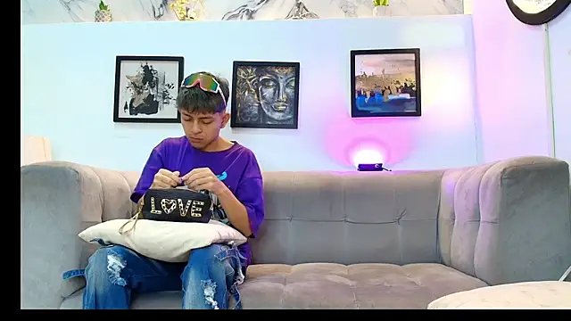 RED BOYS XXX online show from 06/17/26, 01:32