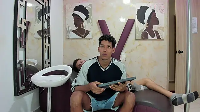 RED BOYS XXX online show from 05/17/26, 01:22