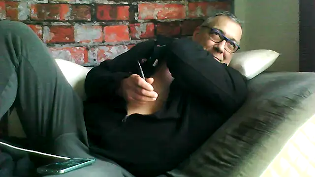 Soloyan online show from 12/21/25, 11:23