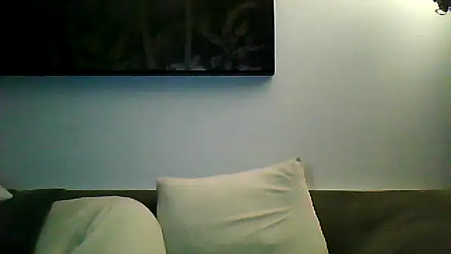 Soloyan online show from 10/25/25, 04:44