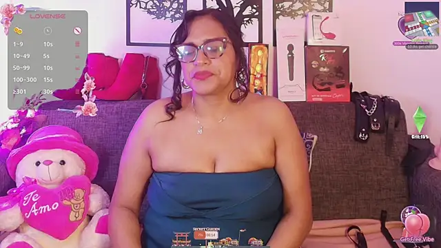 Angelabrowm online show from 05/25/26, 01:38