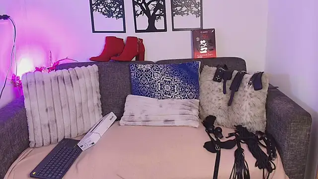 Angelabrowm online show from 05/21/26, 03:37