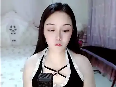 Amy-cnbaby online show from 06/17/26, 01:27