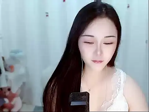 Amy-cnbaby online show from 06/10/26, 01:18