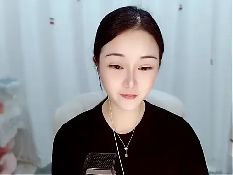Amy-cnbaby online show from 06/14/26, 02:24