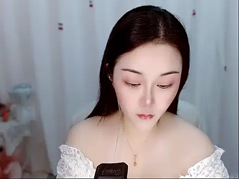 Amy-cnbaby online show from 06/07/26, 01:33