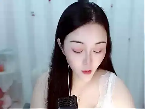 Amy-cnbaby online show from 05/17/26, 01:38