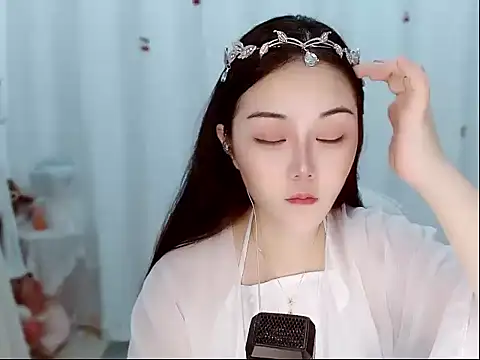 Amy-cnbaby online show from 05/26/26, 01:37