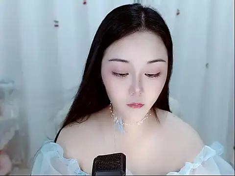 Amy-cnbaby online show from 05/31/26, 01:33