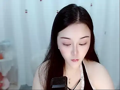 Amy-cnbaby online show from 05/19/26, 01:56