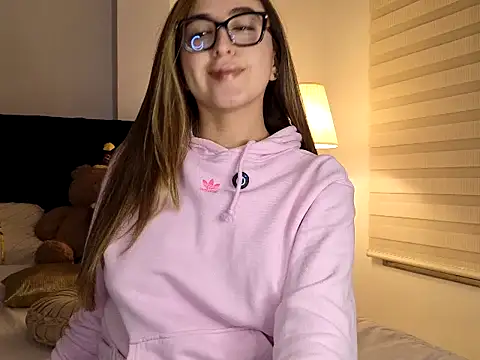Snapshot of AnastasiaCampbell chatting on 06/26/26, 03:23 AnastasiaCampbell online show from 06/26/26, 03:23