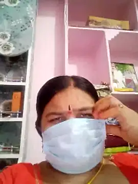 dheepika11 online show from 06/17/26, 03:44