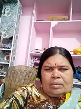 dheepika11 online show from 05/31/26, 04:02