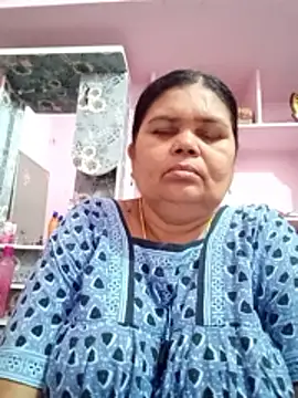 dheepika11 online show from 05/15/26, 04:32