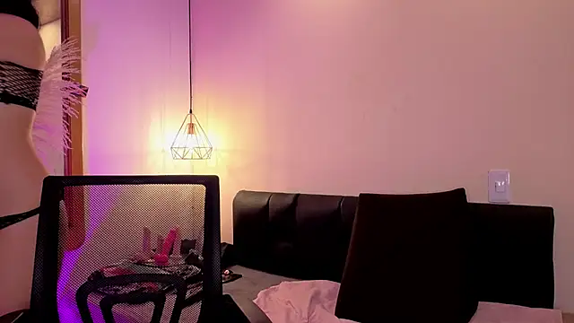 Chloe monroee online show from 05/01/26, 03:11