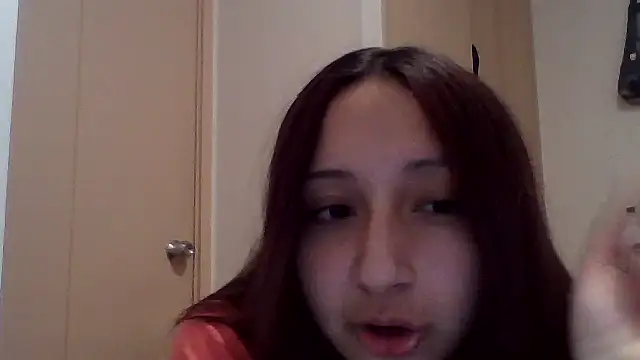 Snapshot of 010874 chatting on 07/09/26, 04:35 010874 online show from 07/09/26, 04:35