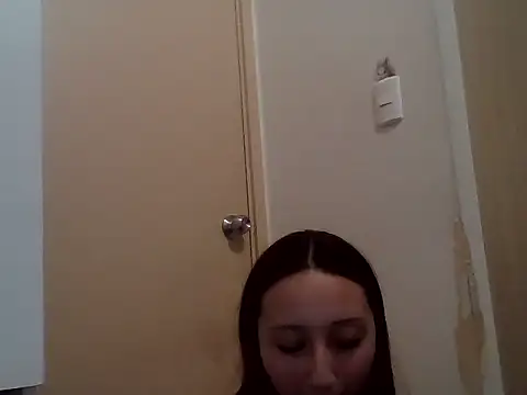 Snapshot of 010874 chatting on 06/05/26, 11:54 010874 online show from 06/05/26, 11:54
