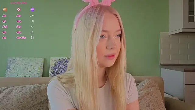 Chanelbayerr online show from 05/14/26, 03:25