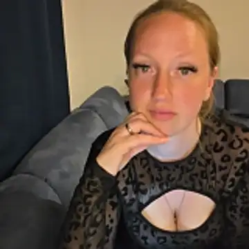 SweetGermanAlina online show from 05/06/26, 10:25